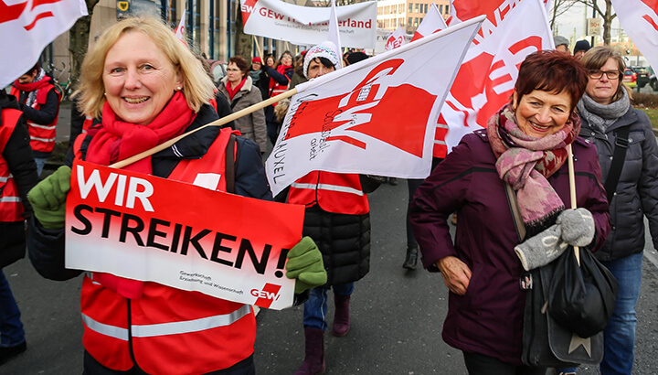 Landesweite Streiks erhöhen den Druck